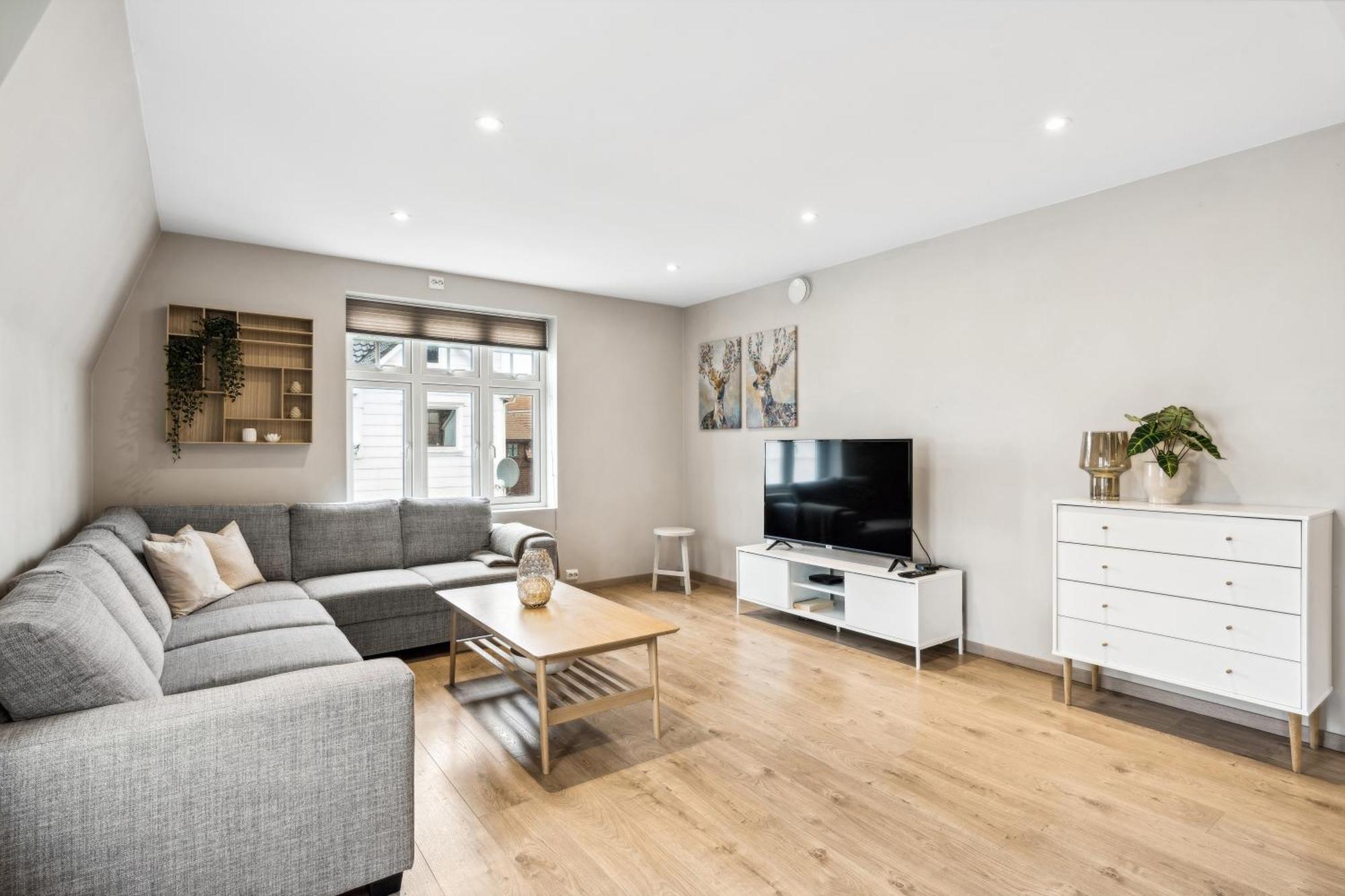 Апартаменты Stylish & Bright Penthouse - Office - 5 Star Location! Егерсунд Экстерьер фото